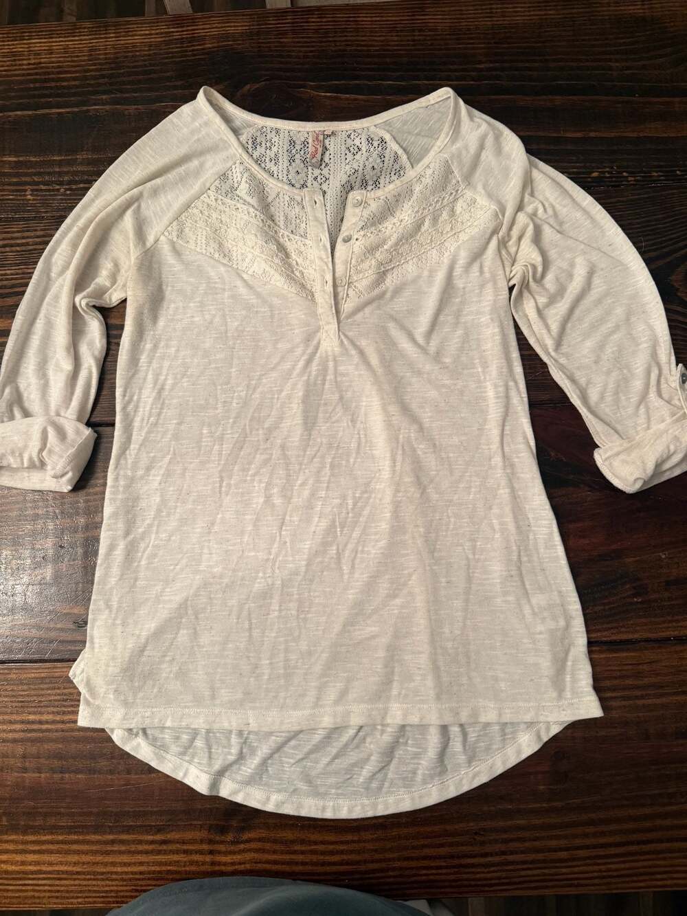 Red Camel Cream Slub Henley Top With Crochet Lace Yoke And Roll-Tab Sleeves